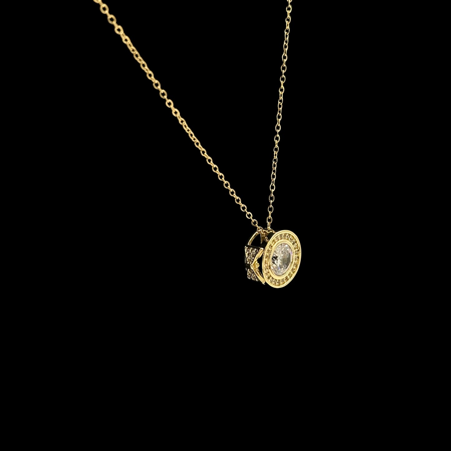 American Diamond Baojin Luxury Pendant Necklace